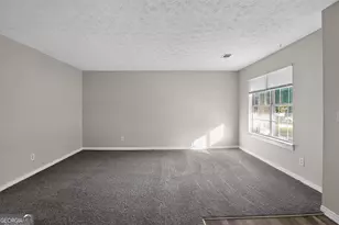 5881 Seam St, Lithonia, GA 30058 - Photo 8