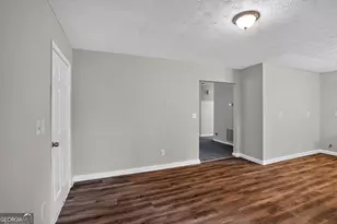 5881 Seam St, Lithonia, GA 30058 - Photo 16