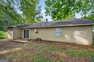 5881 Seam St, Lithonia, GA 30058 - Photo 6