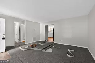 5881 Seam St, Lithonia, GA 30058 - Photo 14