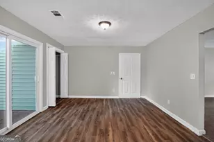 5881 Seam St, Lithonia, GA 30058 - Photo 14