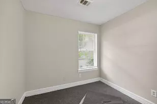 5881 Seam St, Lithonia, GA 30058 - Photo 8