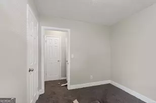 5881 Seam St, Lithonia, GA 30058 - Photo 6