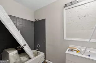 5881 Seam St, Lithonia, GA 30058 - Photo 28