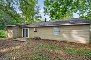 5881 Seam St, Lithonia, GA 30058 - Photo 4