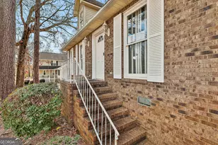 8039 Woods Ln, Jonesboro, GA 30236 - Photo 4