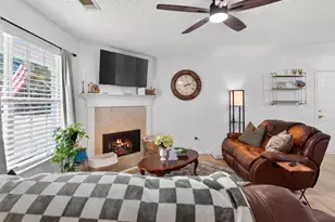 100 Whitney Ln, Griffin, GA 30223 - Photo 4