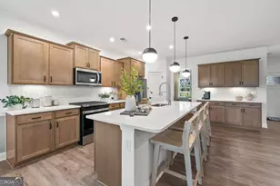 6137 Marigold Wy, Atlanta, GA 30349 - Photo 8