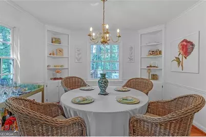 716 Burke Road NE, Atlanta, GA 30305 - Photo 10