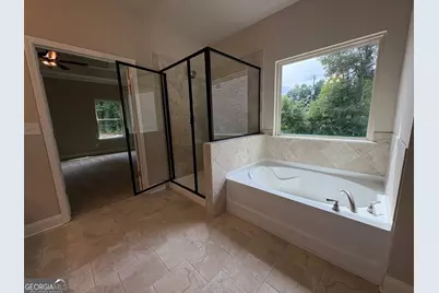 1056 Lakeviewe Oaks Court #19-B, Grayson, GA 30017 - Photo 18