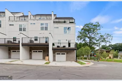 2543 Astaire Court, Atlanta, GA 30318 - Photo 32