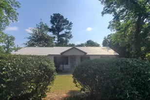 810 Laura St, Glennville, GA 30427 - Photo 30
