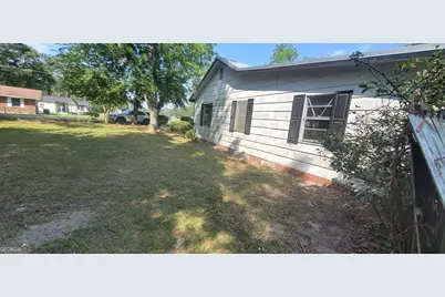 810 Laura Street, Glennville, GA 30427 - Photo 8