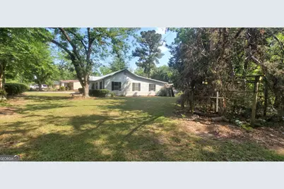 810 Laura Street, Glennville, GA 30427 - Photo 6