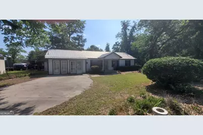 810 Laura Street, Glennville, GA 30427 - Photo 34