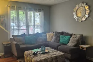 2167 Wellington Cir, Lithonia, GA 30058 - Photo 4