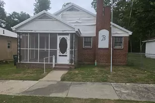 133 Hendrix St, Millen, GA 30442 - Photo 2