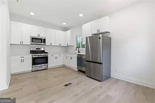 386 Mathewson Pl SW, Atlanta, GA 30310 - Photo 8