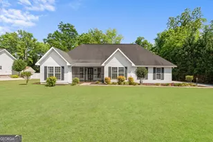 4018 Carolina Trl, Statesboro, GA 30458 - Photo 1