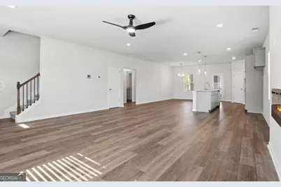 1555 Sungrown Way, McDonough, GA 30253 - Photo 6