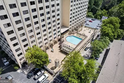 2479 Peachtree Road NE #214, Atlanta, GA 30305 - Photo 4