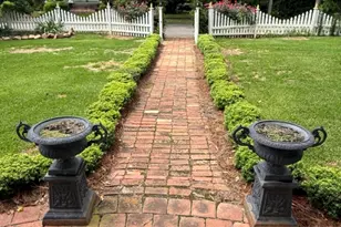 307 N Alexander Ave, Washington, GA 30673 - Photo 2