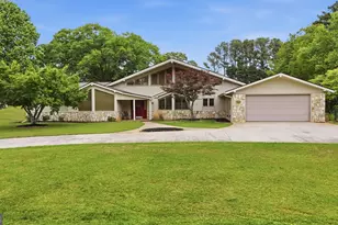 31 Addington Ct, Toccoa, GA 30577 - Photo 1