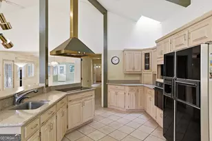 31 Addington Ct, Toccoa, GA 30577 - Photo 10