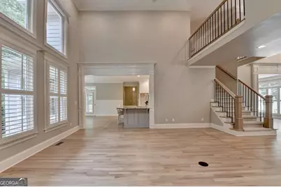 6032 Thunder Woods Trail, Sugar Hill, GA 30518 - Photo 32