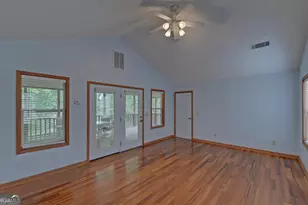 371 Shorewood Cir, Toccoa, GA 30577 - Photo 26