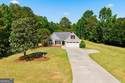 155 Oak Hill Circle, Covington, GA 30016 - Photo 4