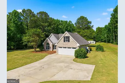 155 Oak Hill Circle, Covington, GA 30016 - Photo 2