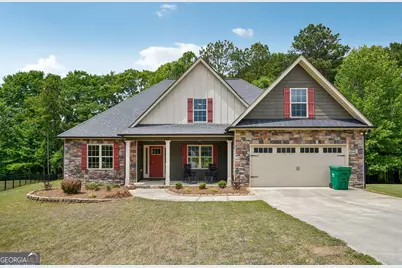 103 Fieldstone Circle, Carrollton, GA 30116 - Photo 2