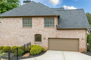 215 Lynwood Ct, Roswell, GA 30075 - Photo 84