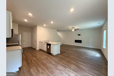 221 Limestone Circle, Conyers, GA 30013 - Photo 6