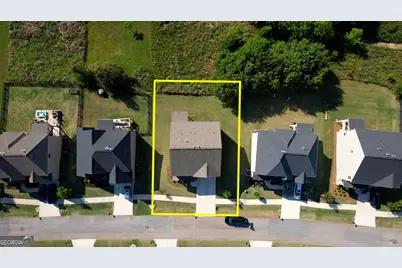 1031 Clubhouse Drive, Madison, GA 30650 - Photo 8