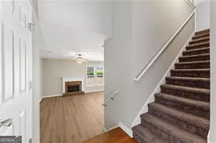 2884 O'Shields Ct SW, Marietta, GA 30060 - Photo 4