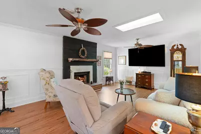 185 N Hampton Drive, Fayetteville, GA 30215 - Photo 10