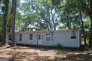 569 Crooked River Dr, Woodbine, GA 31569 - Photo 4