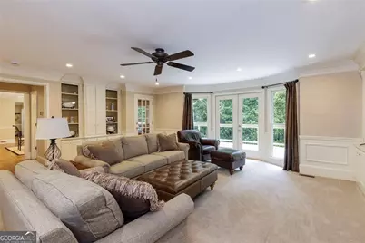 7390 Stoneykirk Close, Atlanta, GA 30350 - Photo 18