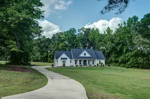 399 Dunn St, Molena, GA 30258 - Photo 2