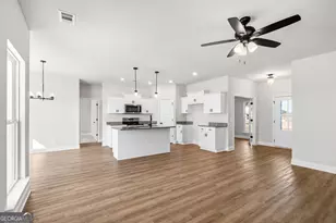 208 Palmetto Loop, Vidalia, GA 30474 - Photo 6