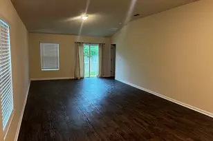 209 Teakwood Dr, Saint Marys, GA 31558 - Photo 2