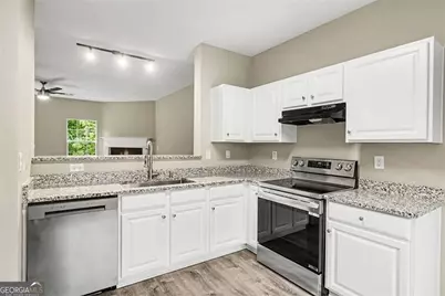 402 Heritage Park Trace NW #21, Kennesaw, GA 30144 - Photo 8