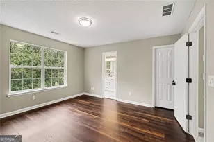 402 Heritage Park Trace NW, Kennesaw, GA 30144 - Photo 12