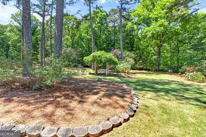 355 N Oakland Circle, McDonough, GA 30253 - Photo 6