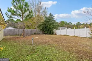 201 Lake Wisteria Dr, Kingsland, GA 31548 - Photo 6