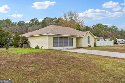 201 Lake Wisteria Drive, Kingsland, GA 31548 - Photo 2
