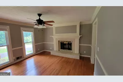 1238 Dunbrooke Lane, Dunwoody, GA 30338 - Photo 4