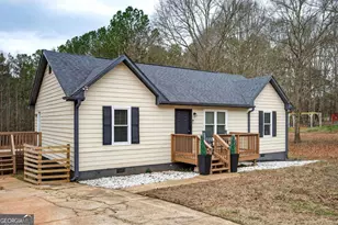 250 Prestigious Pl, Senoia, GA 30276 - Photo 2